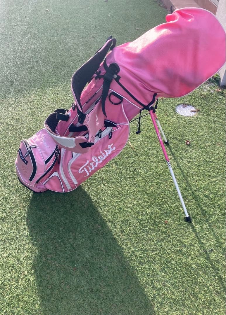Titleist ピンク ゴルフバッグ