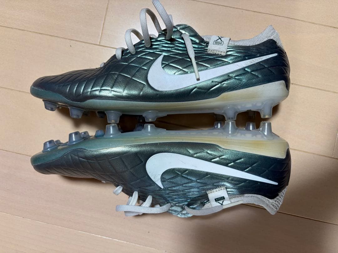 ナイキ ティエンポ レジェンド10 エリート AG