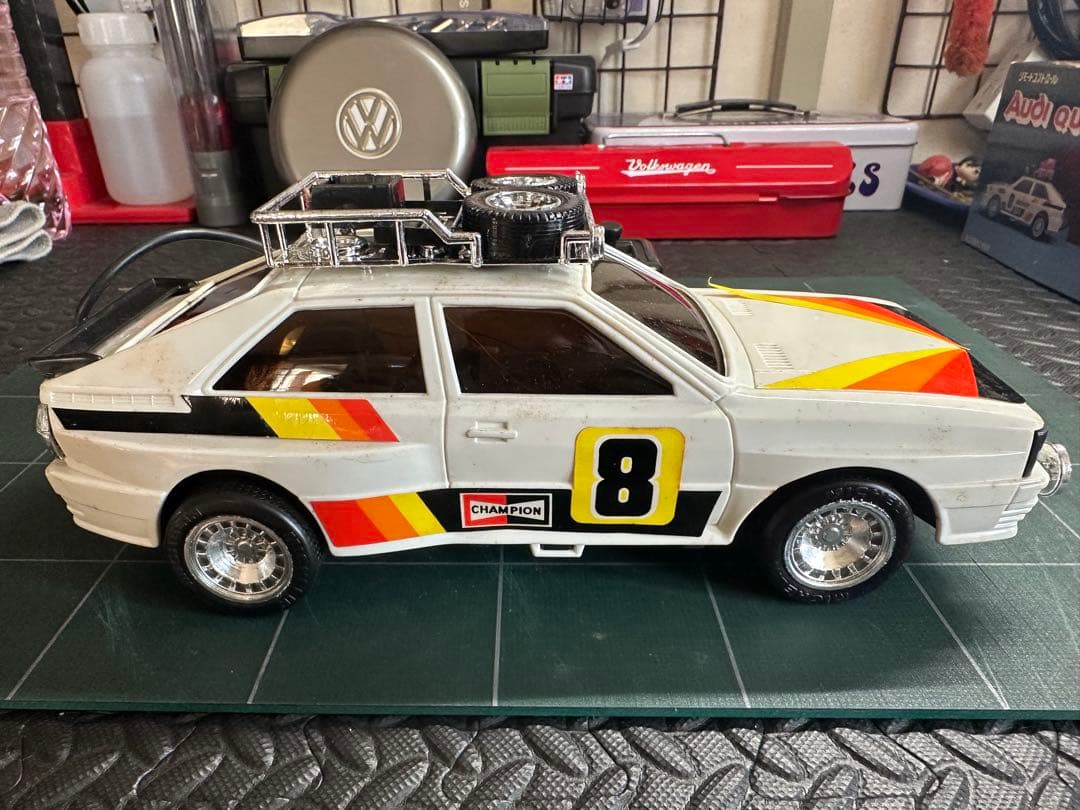 超激レア　レトロ　ラジコン　未使用 アウディクアトロ