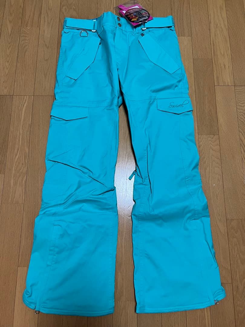 swivel スイベル　スノーウェア　上下セット