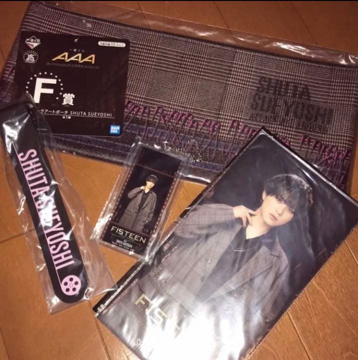 AAA 一番くじ F15TEEN セミコンプセット キャンバスボード ポーチ