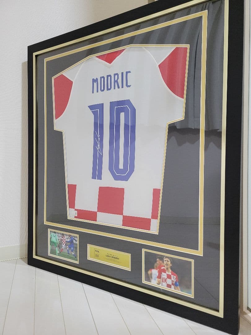 モドリッチ 直筆 サイン入り ユニフォーム ICONS クロアチア代表 正規品