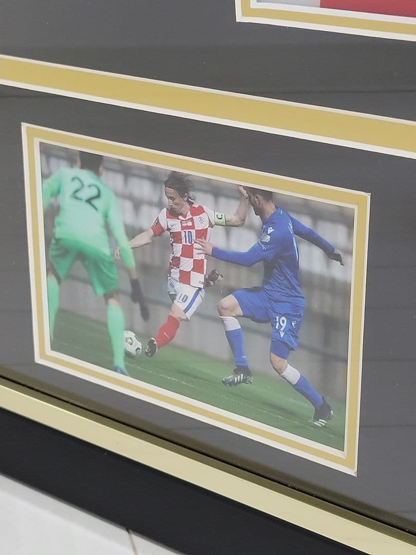 モドリッチ 直筆 サイン入り ユニフォーム ICONS クロアチア代表 正規品