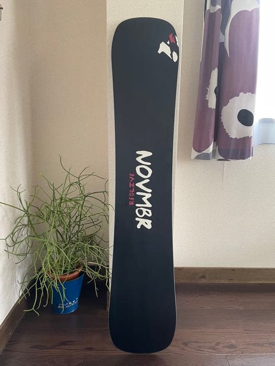 NOVEMBER REDLIVE ノベンバースノーボード