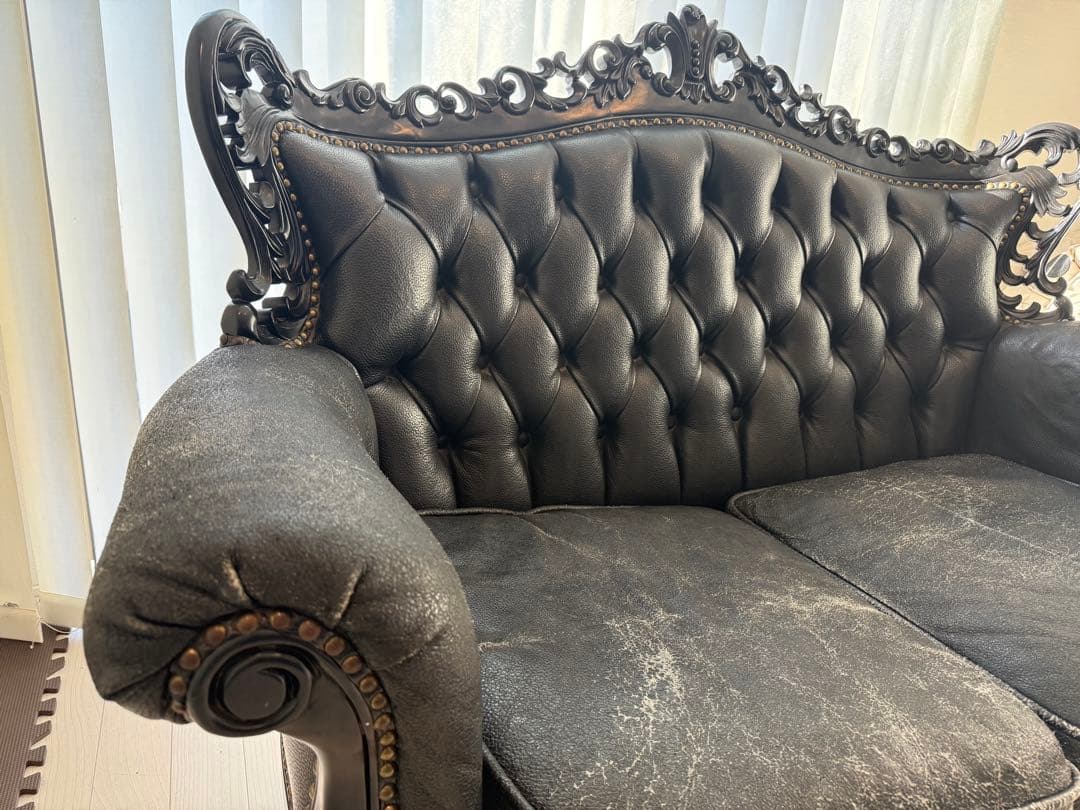 バロックスタイル ブラックソファ