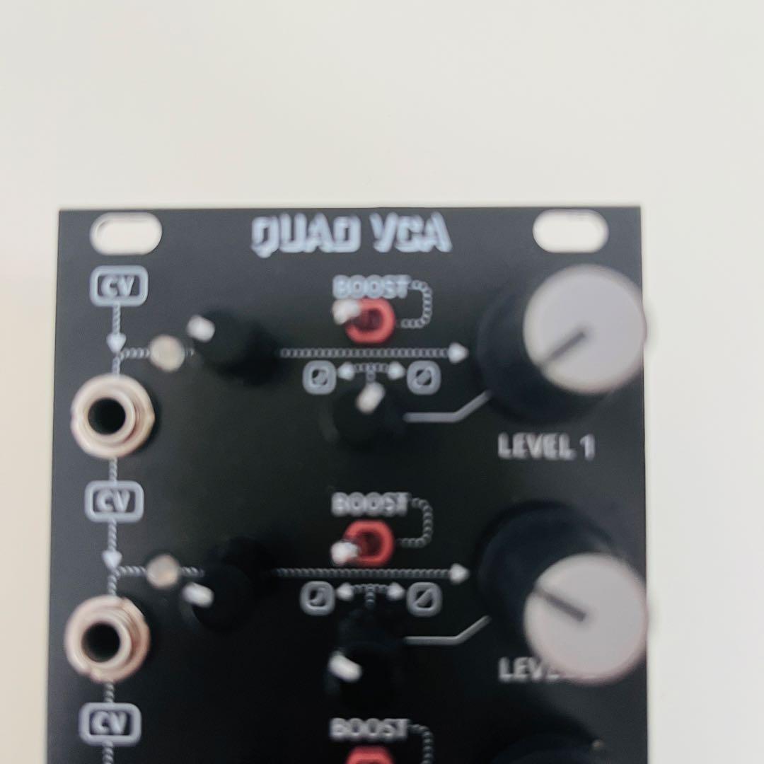 Intellijel Quad VCA 黒パネル ユーロラック モジュラーシンセ