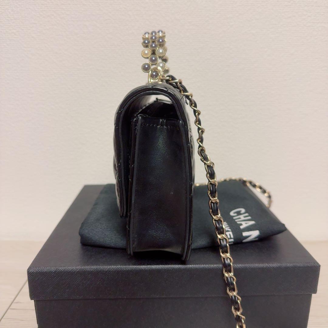 CHANEL ショルダーバッグ ノベルティ ハンドル