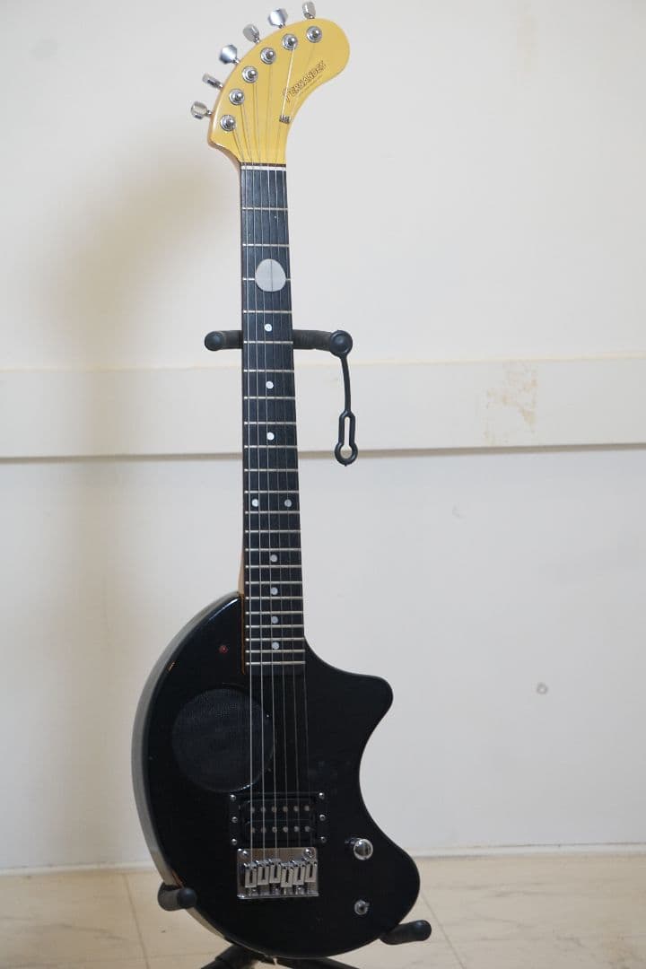 【状態良し】fernandes zo-3　フェルナンデス　ぞーさん　黒　ブラック