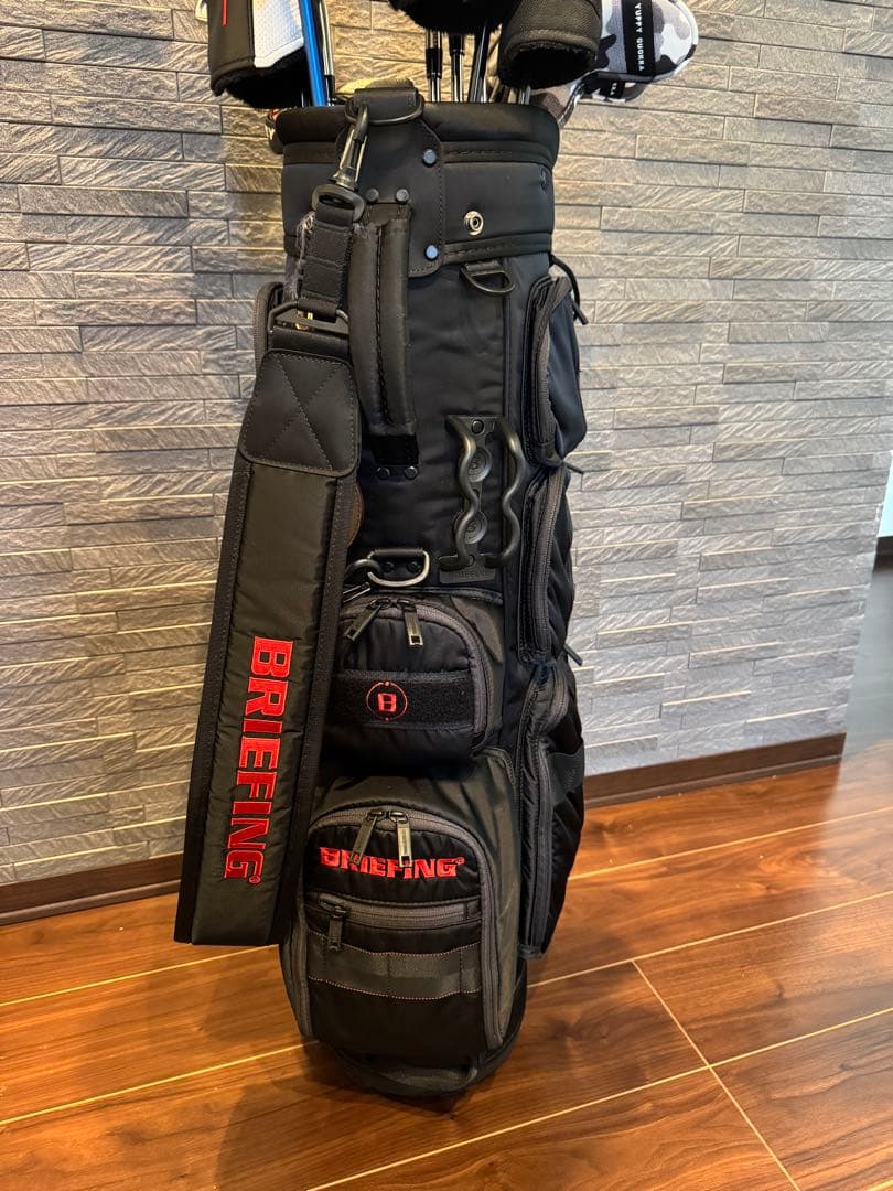 BRIEFINGキャディバッグ CR-6 #2 ☆ヘッドカバーセット☆