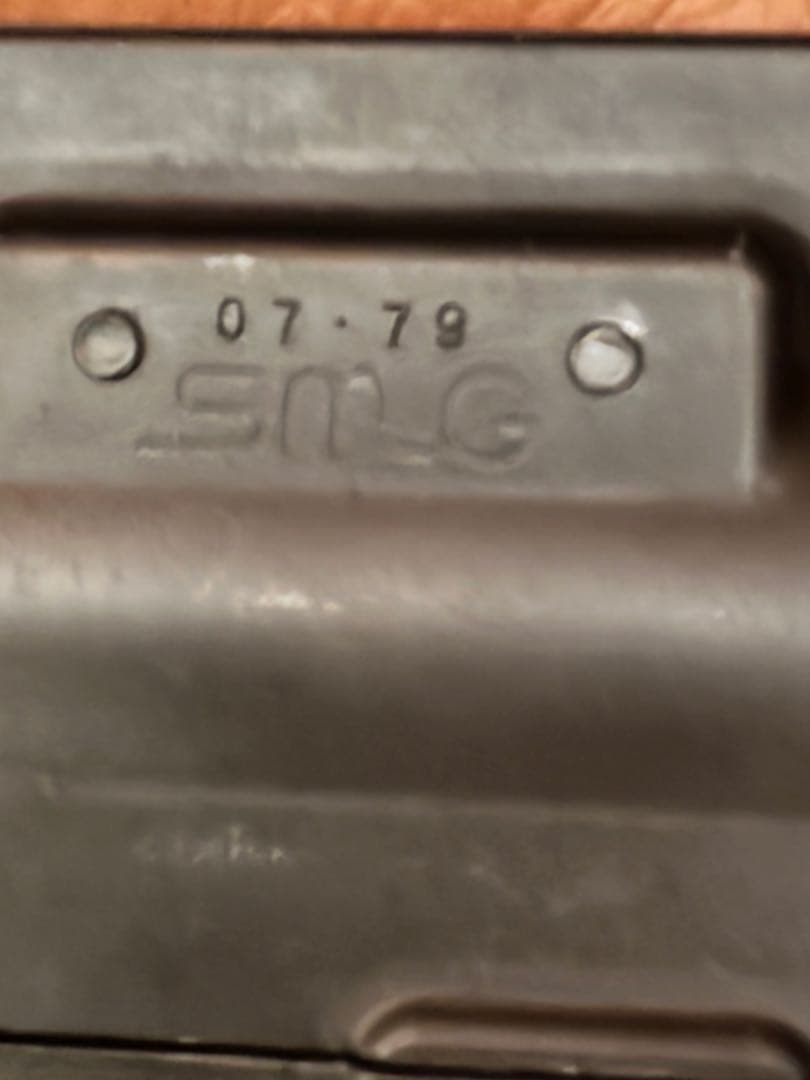 SMG M16 モデルガン　ASSAULT RIFFLE MGC