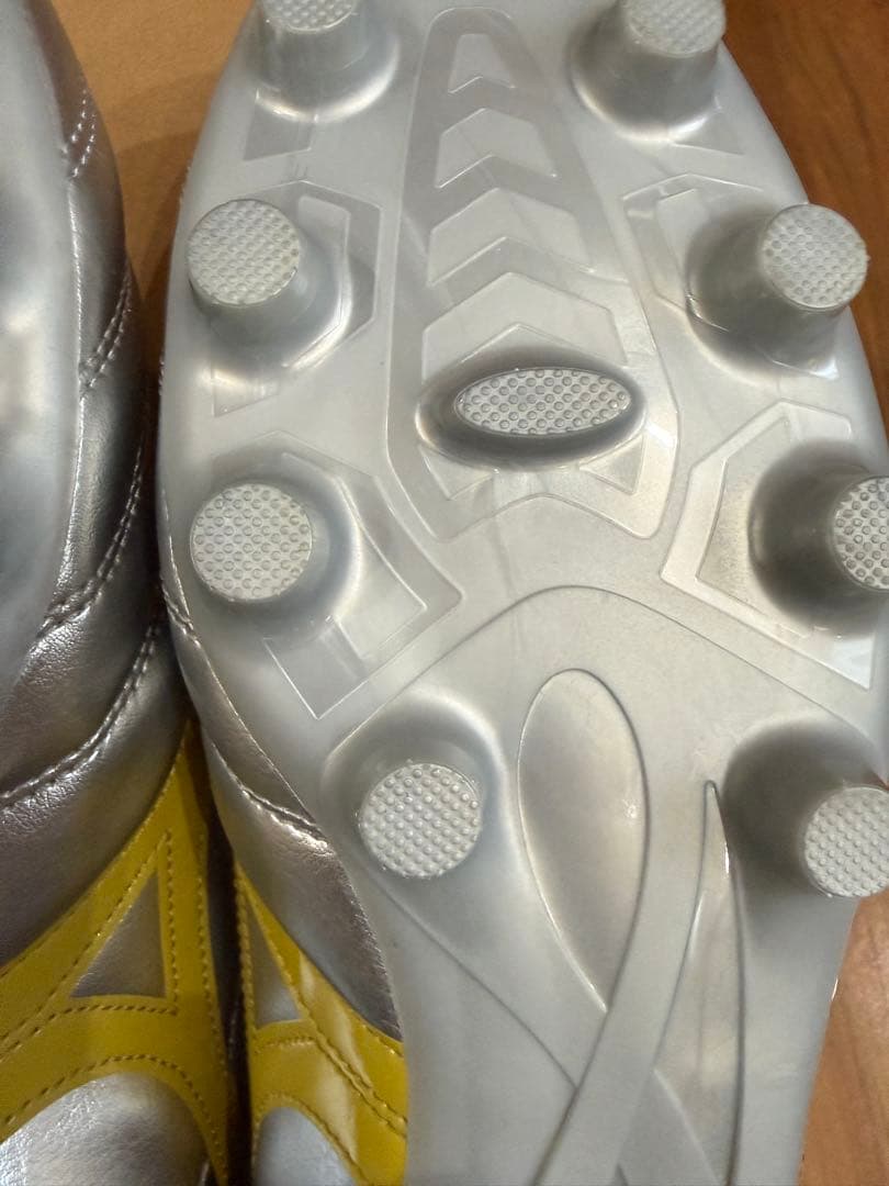 モレリアⅡ CLUB 限定カラー 新品25.5センチ