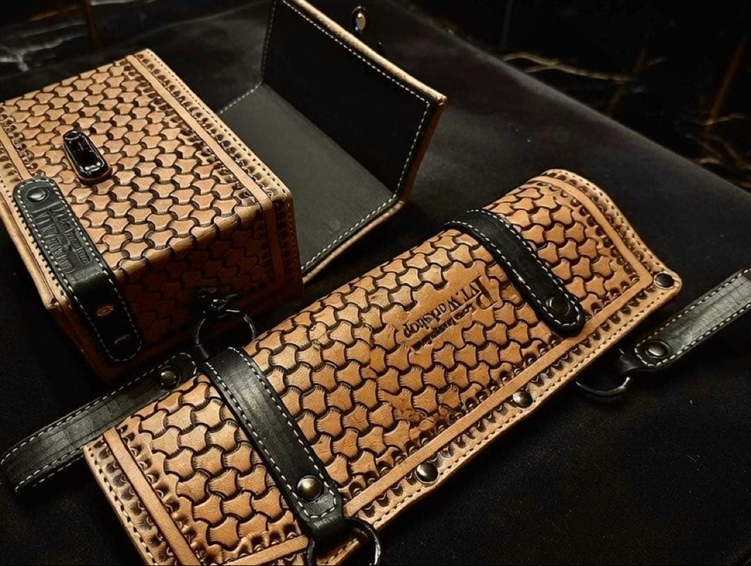 月末SALE!非売品/Pvt.Workshop極CL本革　デッキケース&ハーフ