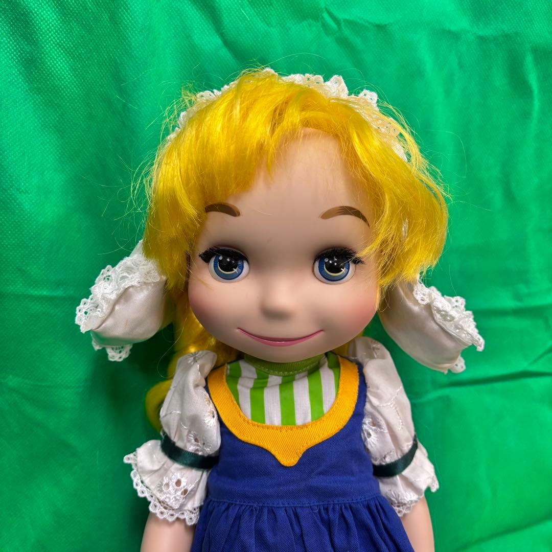 アトラクション　イッツアスモールワールド ドール ディズニー 人形　オランダ