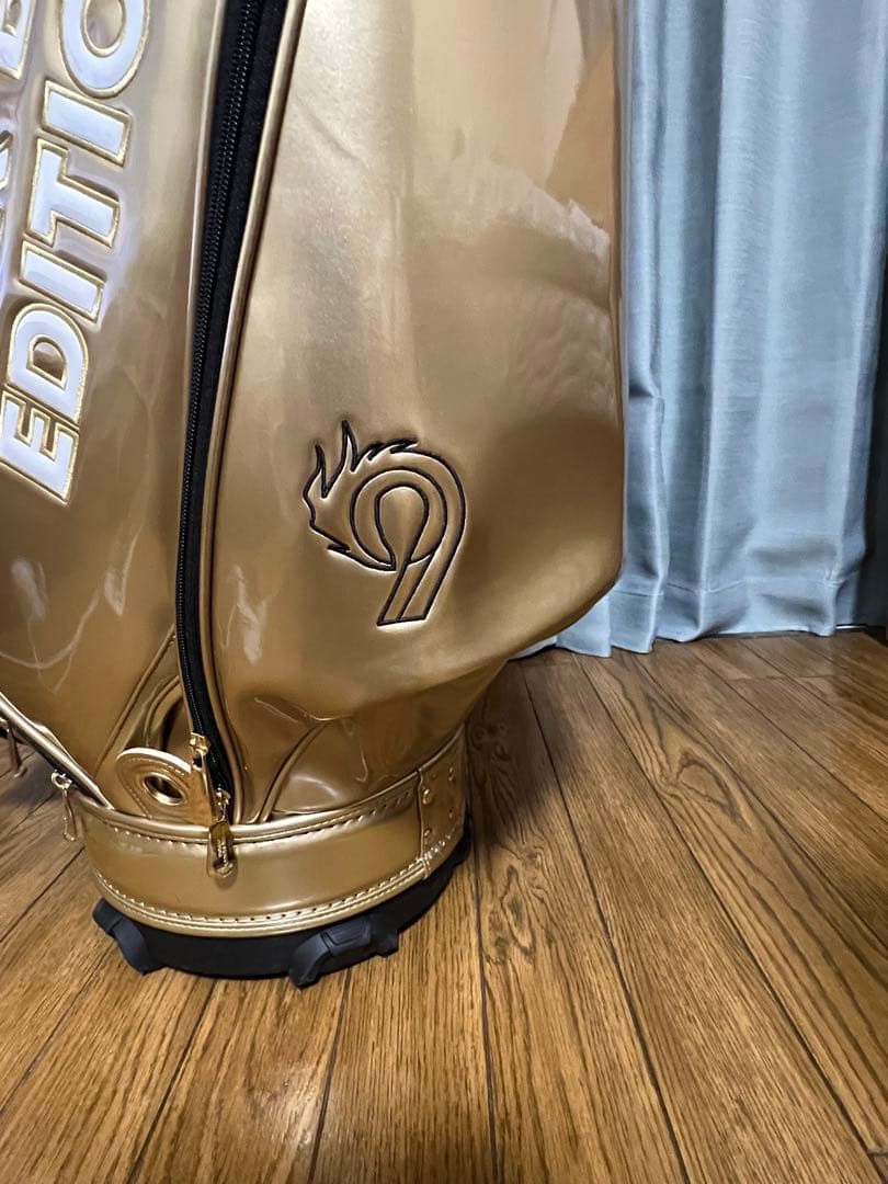 MASTER BUNNY EDITION キャディバッグ 原英莉花プロモデル