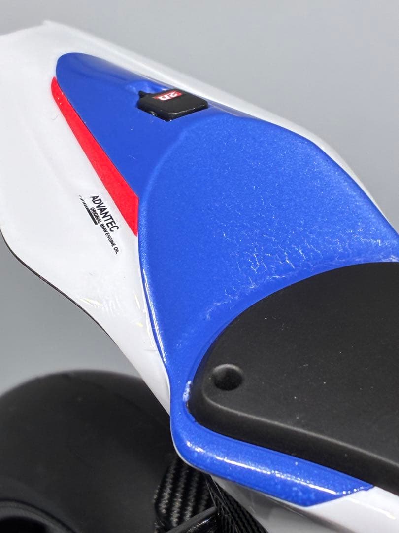 モンモデル　1/9  HP4 RACE