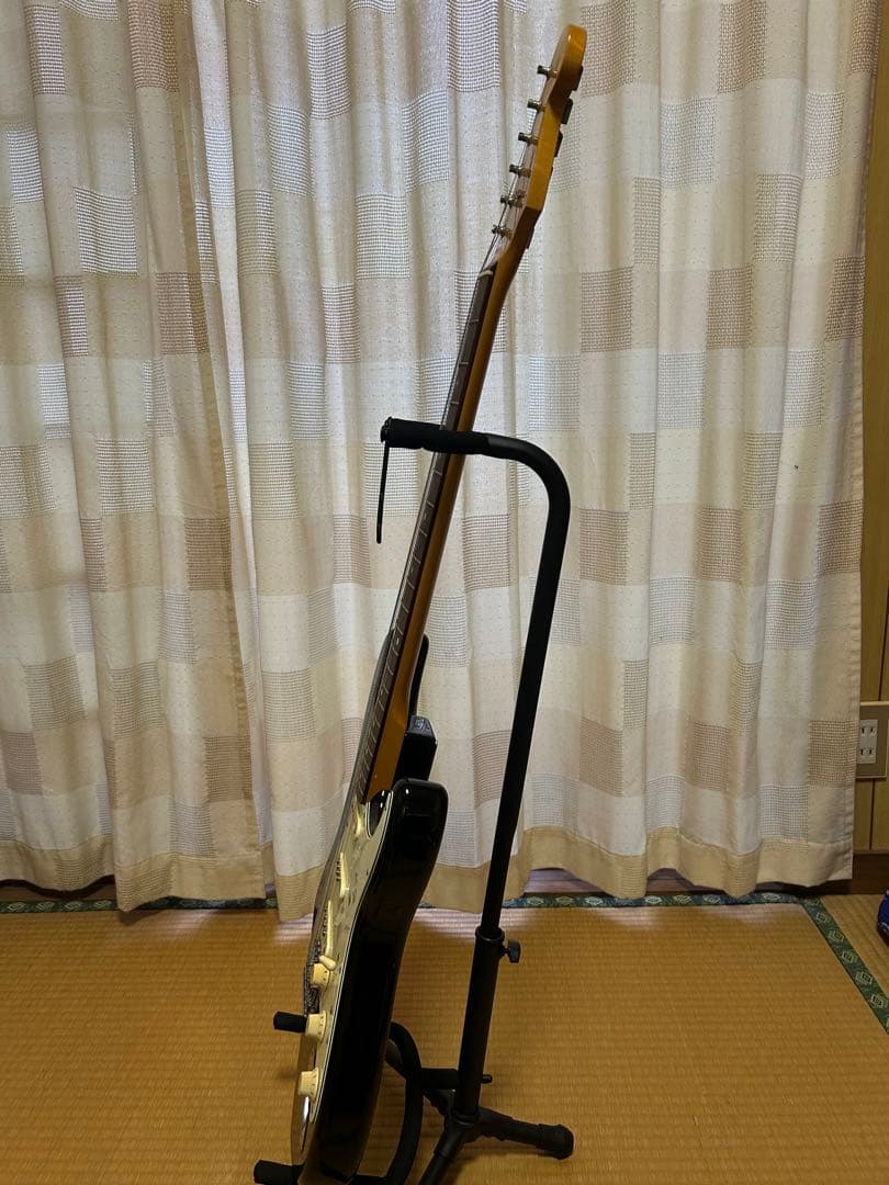 Fender Japanストラトキャスター　黒
