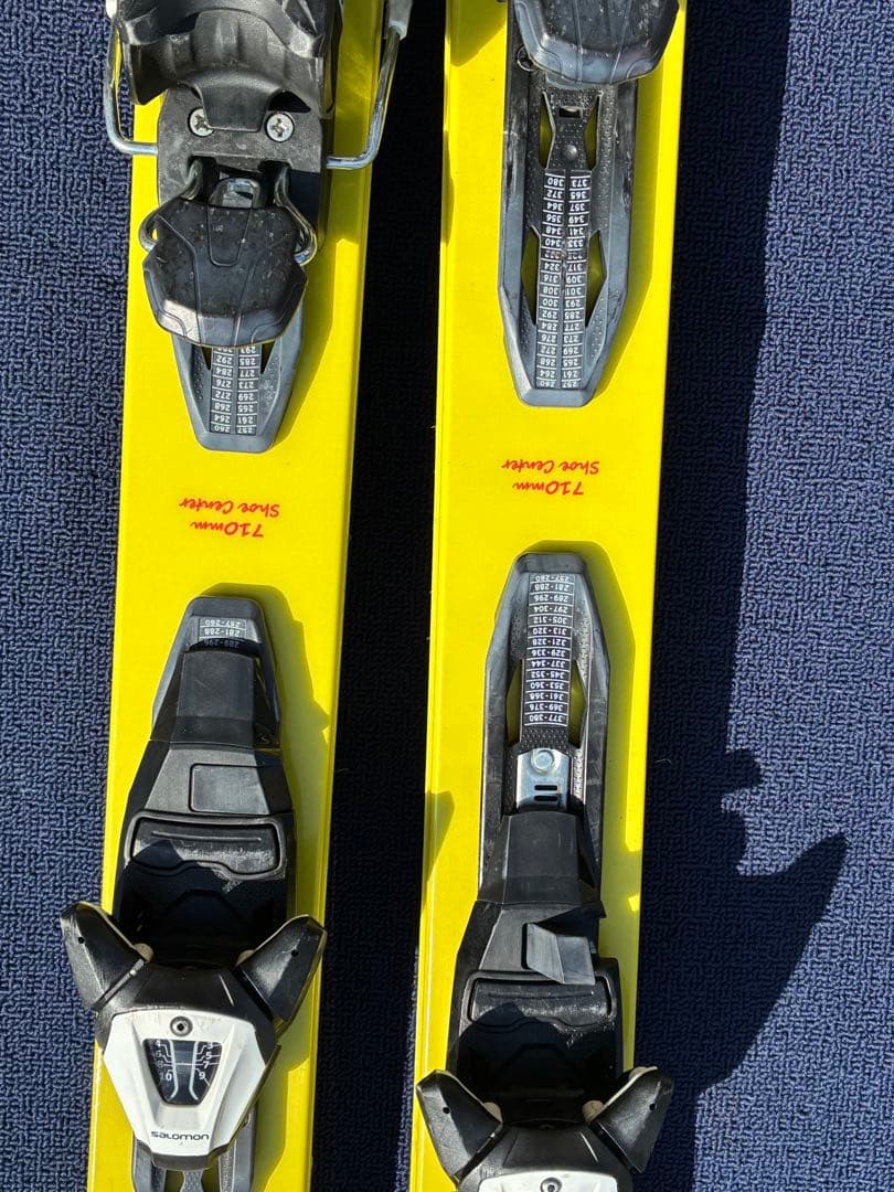 シーズン直前‼️最終価格で送料込み‼️ケイスキー　レアデザイン！オマケ付き‼️