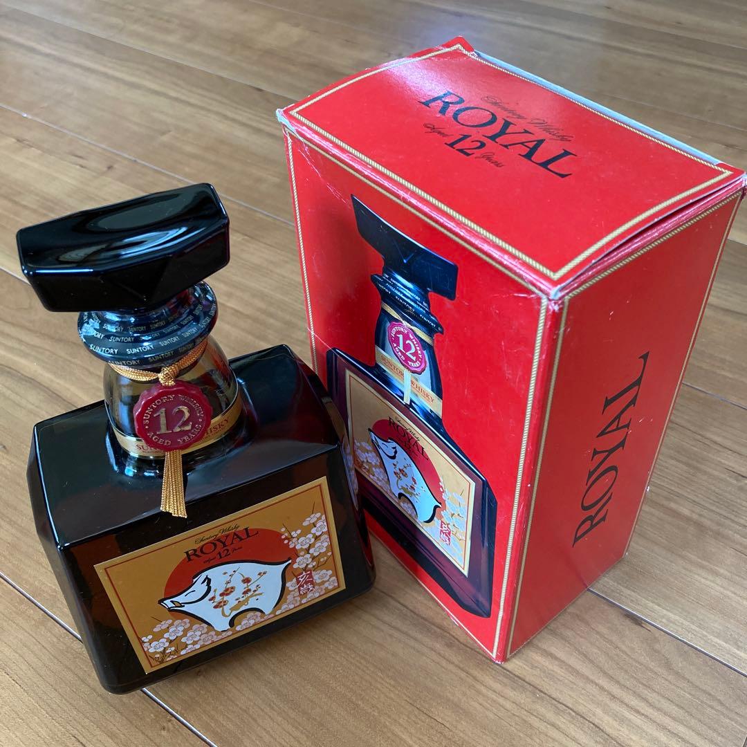 サントリーウイスキー　ローヤル12年　亥歳　2007年　幸運　縁起物　干支ラベル