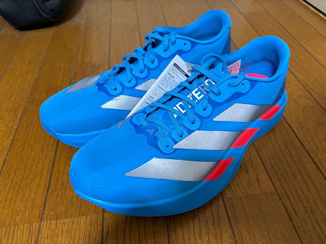 【新品正規品】早い者勝ち！大特価！アディゼロEVO SL WOVEN26.0cm