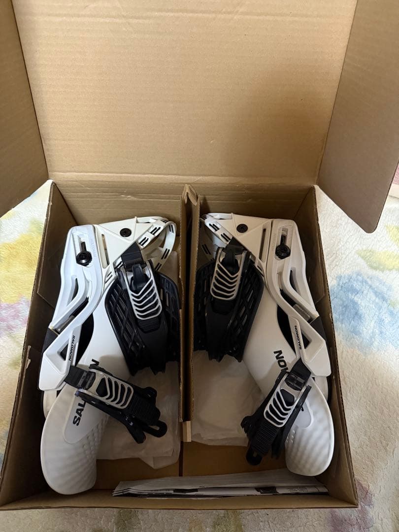 SALOMON HOLOGRAM ビンディング M ホワイト サロモン