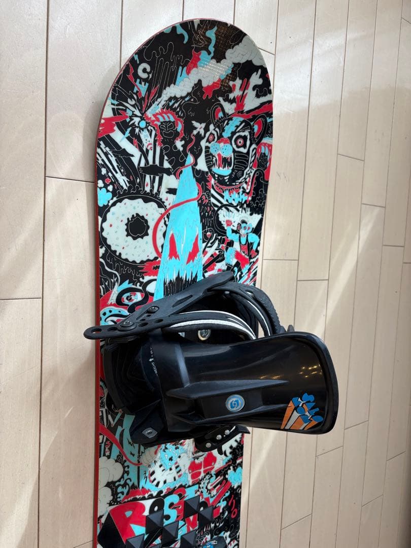 ロシニョール　スノーボード板110cm ビンディングサロモン2点セット