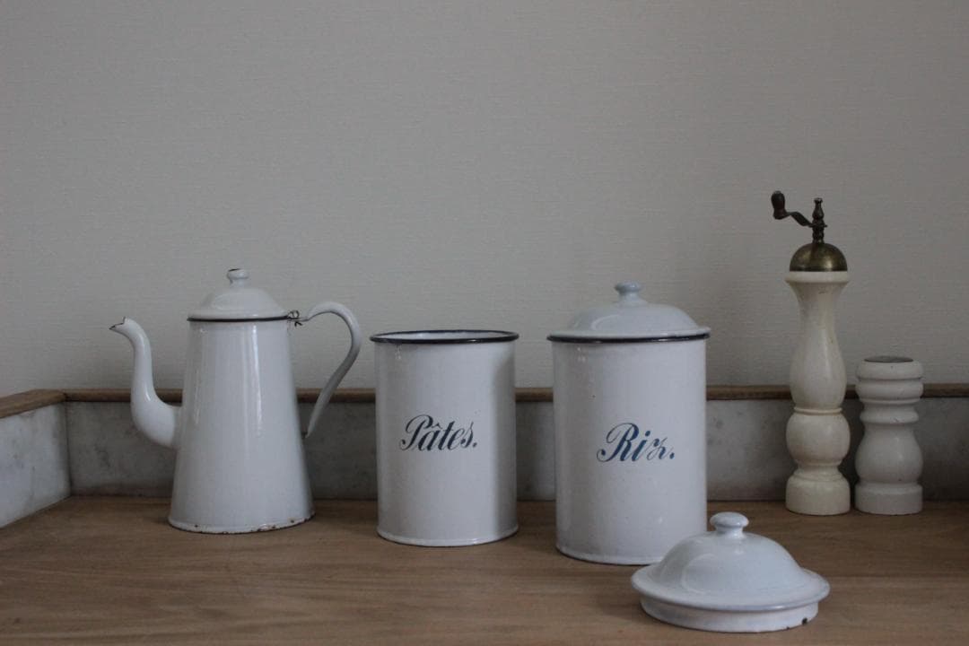 フランスアンティーク・ペアのエナメルキャニスター/パスタ・お米入れ