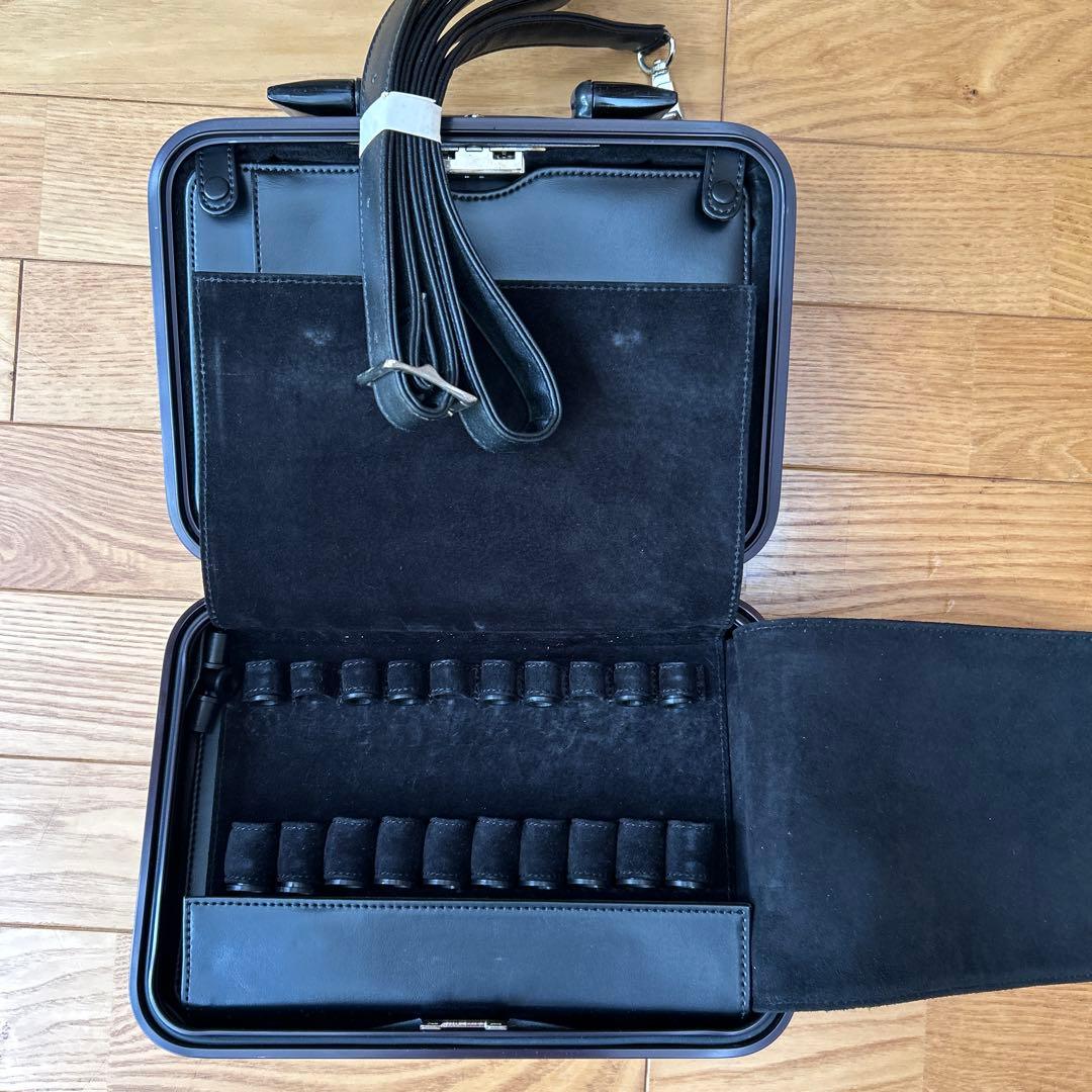 ZERO HALLIBURTON 万年筆ケース(ショルダーストラップ付き)