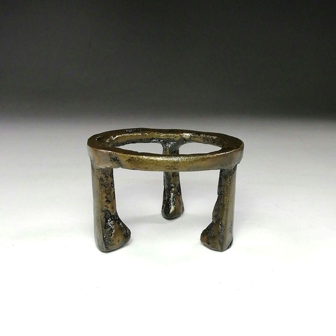 Ｓ７９５　蓋置　『唐銅　五徳』『金谷浄雲作』　共箱　茶道具