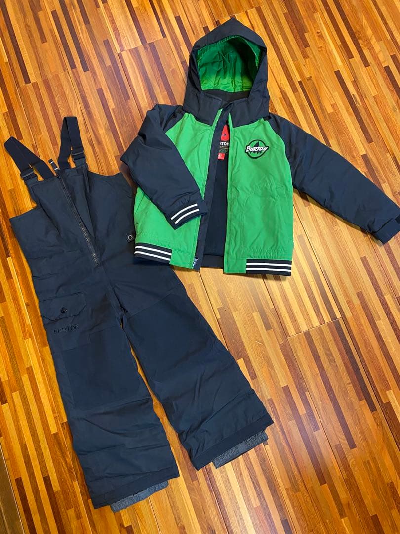 Burton スノーボードウェア 4T ジャケットとオーバーオールセット