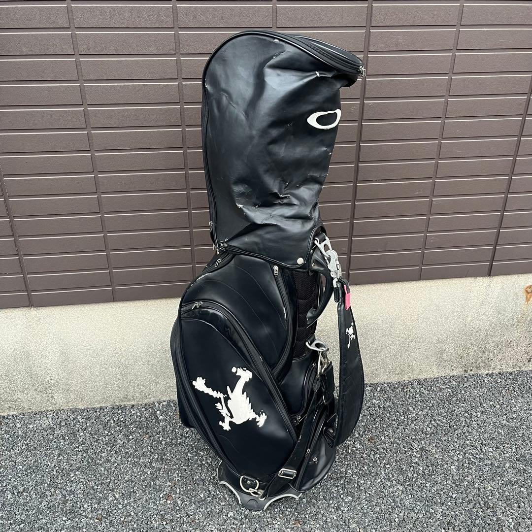 【大人気】OAKLEY オークリー SKULL キャディバッグ 3点式　ブラック
