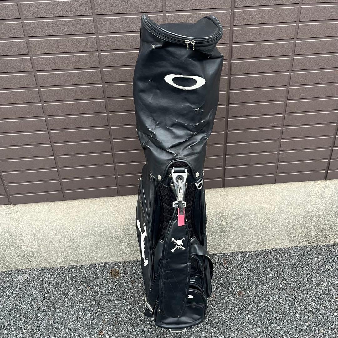 【大人気】OAKLEY オークリー SKULL キャディバッグ 3点式　ブラック
