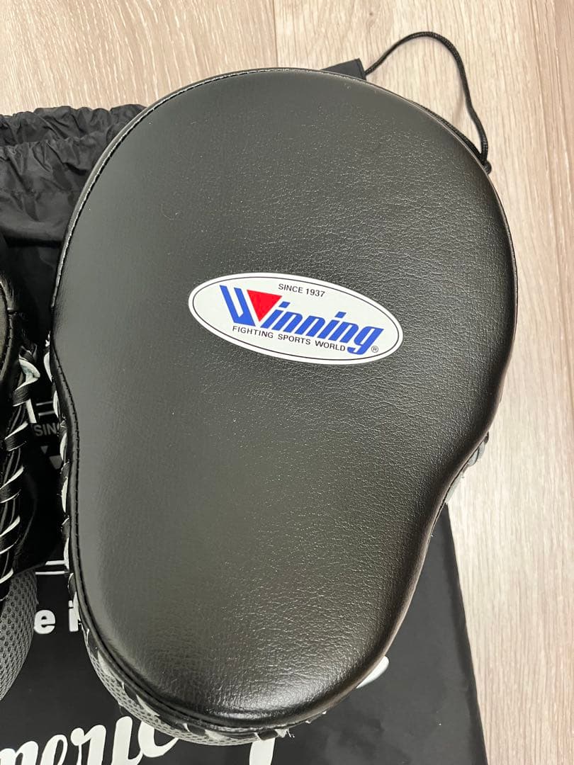 【新品未使用】Winning ウイニング パンチングミット CM-65 ブラック