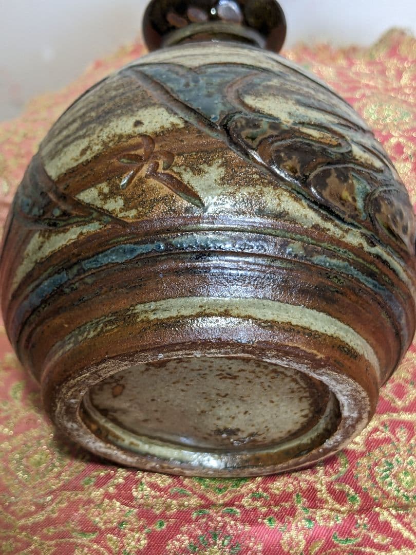 ⭐琉球陶芸 人間国宝 金城次郎初期作 蝦魚紋小壺 コレクション骨董品アンティーク