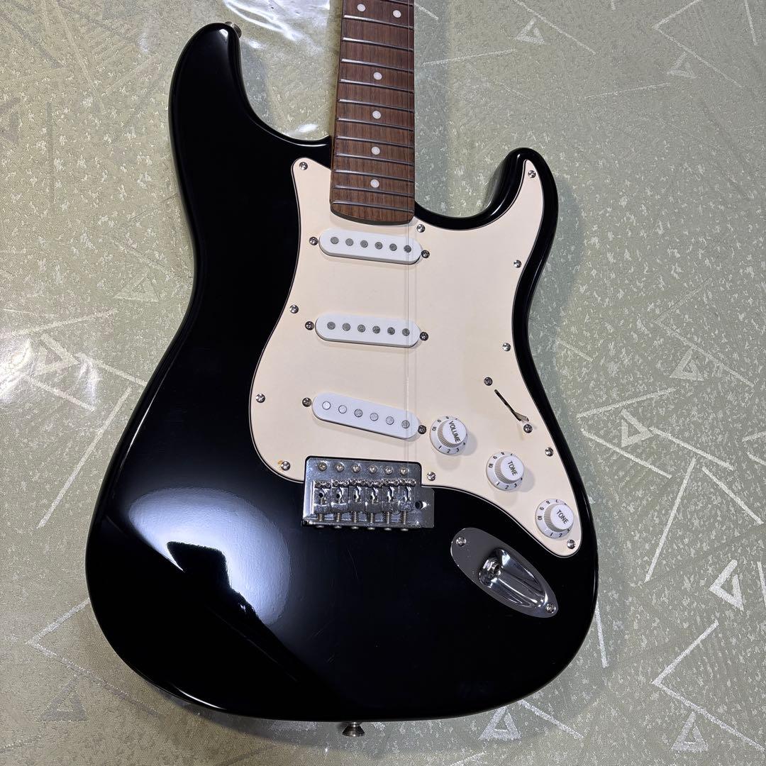 Mavis ストラト　BUSKER'S ストラト(ネックを外して発送)