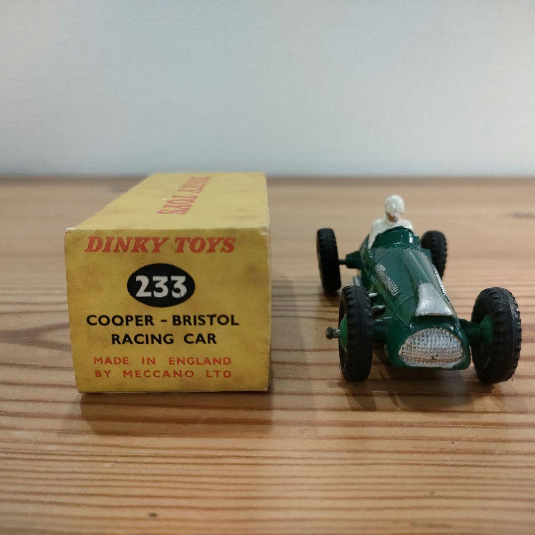 （1863）　DINKY TOYS　イギリス製　233　レーシングカー　クーパー