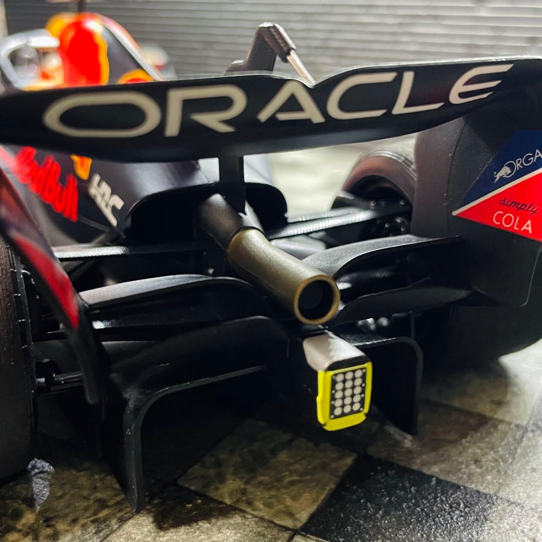 1/18 PMA レッドブル ホンダ RB18 2022 M.フェルスタッペン