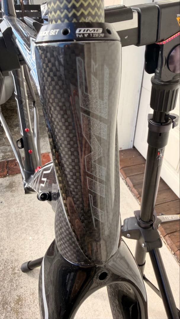 TIME カーボン time rxr vipカラー