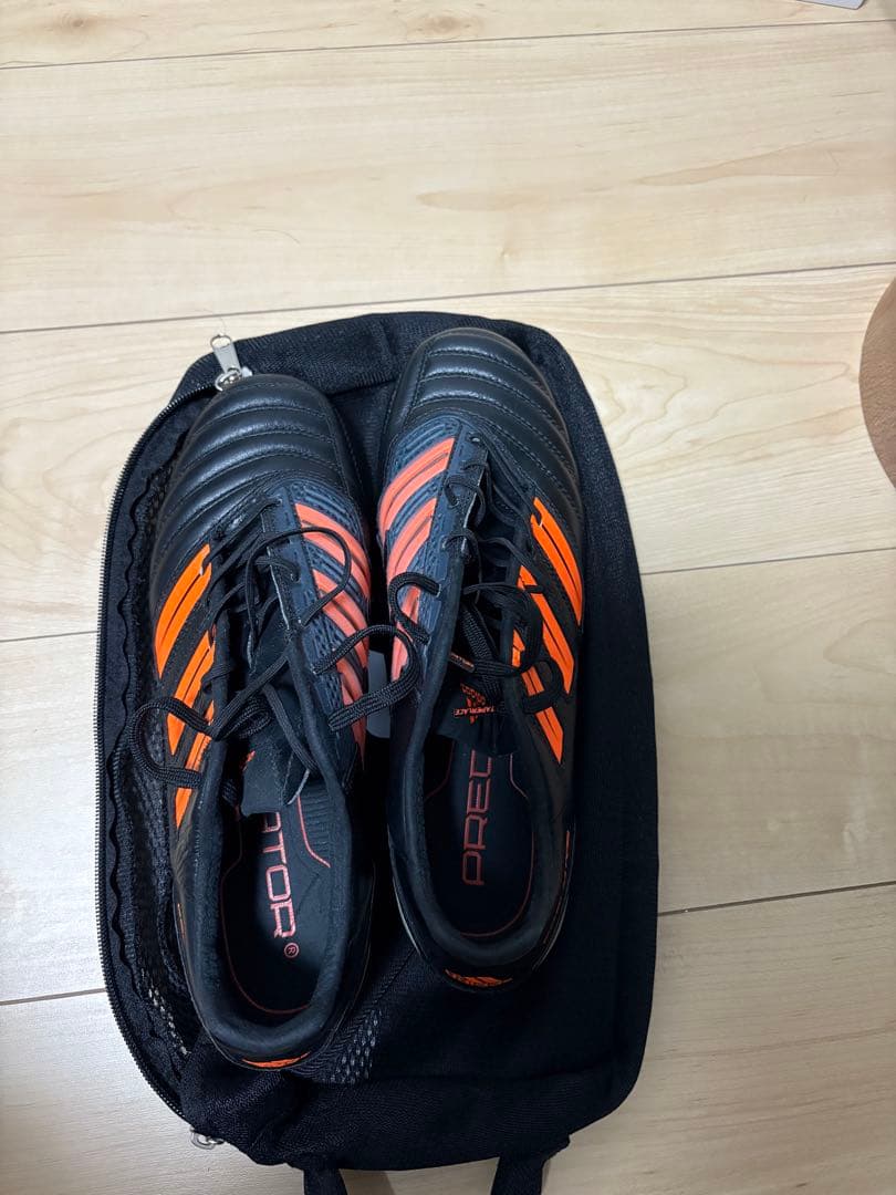 adidas アディパワープレデター　26cm