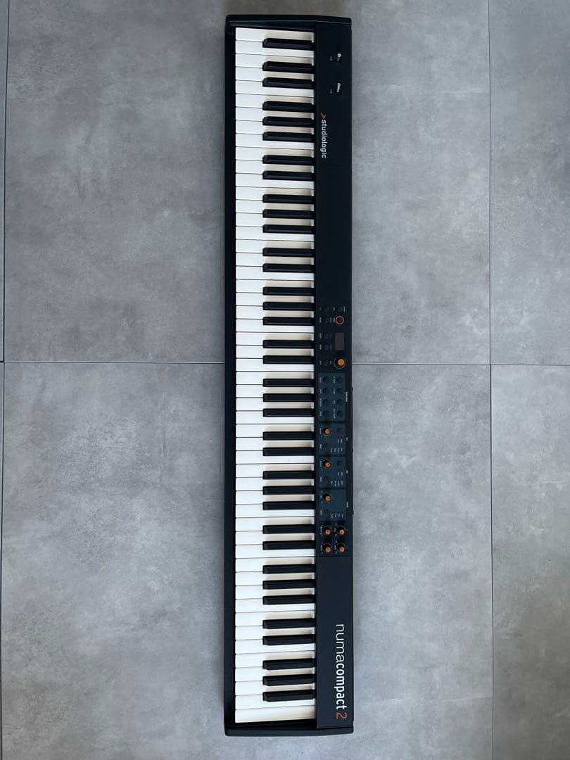 Studiologic (スタジオロジック) Numa Compact 2