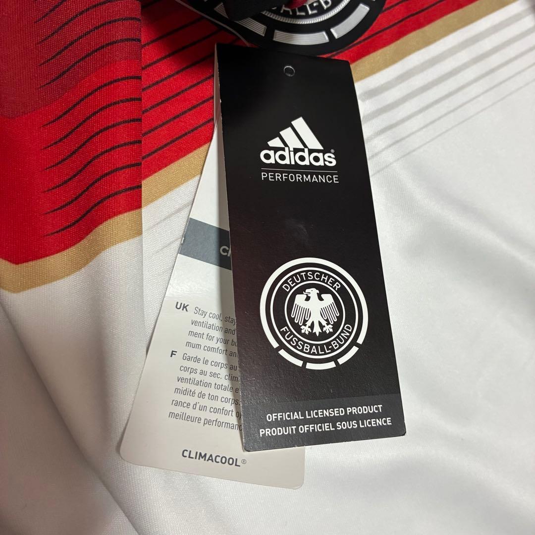 新品未使用　2014年　ドイツ代表　W杯優勝　ユニフォーム　4XO　アディダス