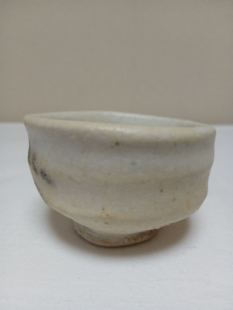 美濃焼　志野久以呑(ぐい呑)　河合竹彦作