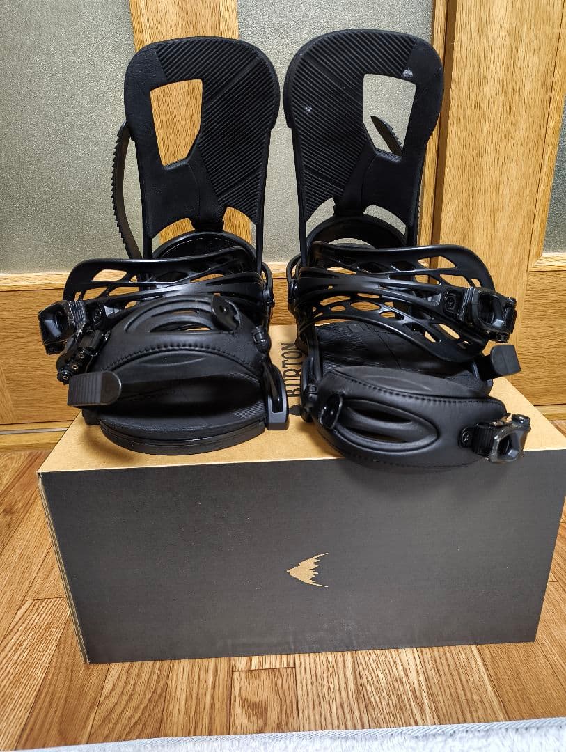 BURTON CARTEL ビンディング メンズMサイズ　リフレックス