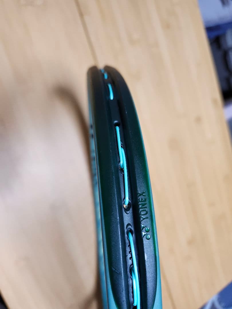 【美品】YONEX PERCEPT 100 G2 テニスラケット　ケース有り