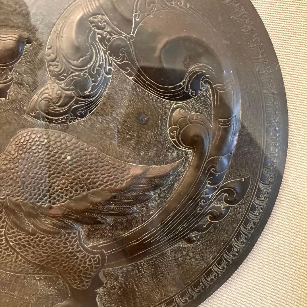 中近東アンティーク　オリエント古美術　躍動感がありゴージャスな鳥の銅板