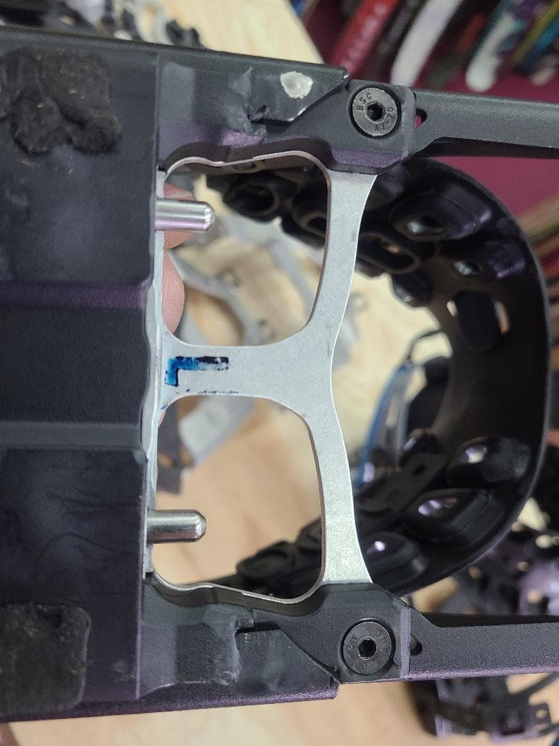 スノーボード L KARAKORAM NOMAD 2023 + CRAMPONS