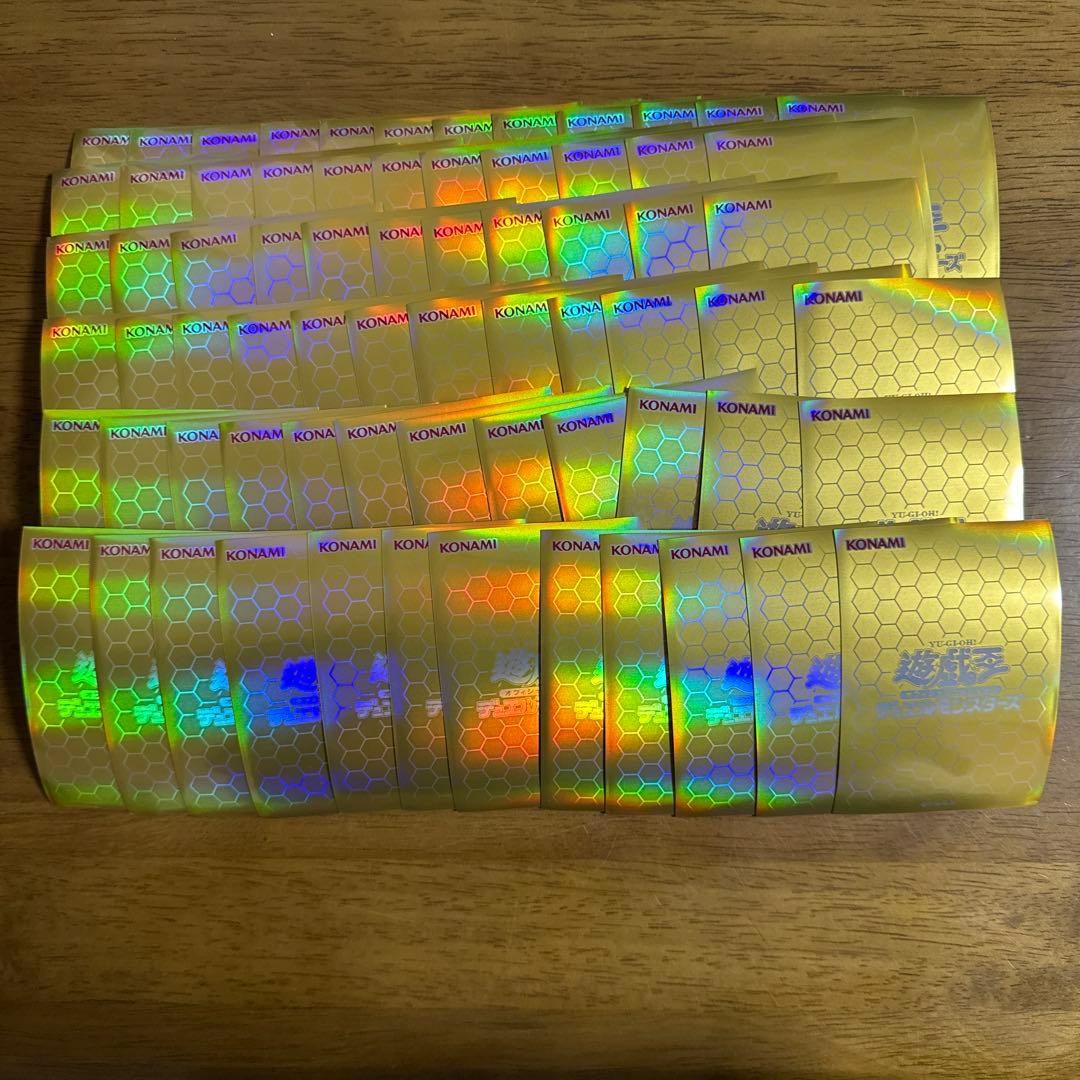 遊戯王 ハノイゴールド 70枚 スリーブ