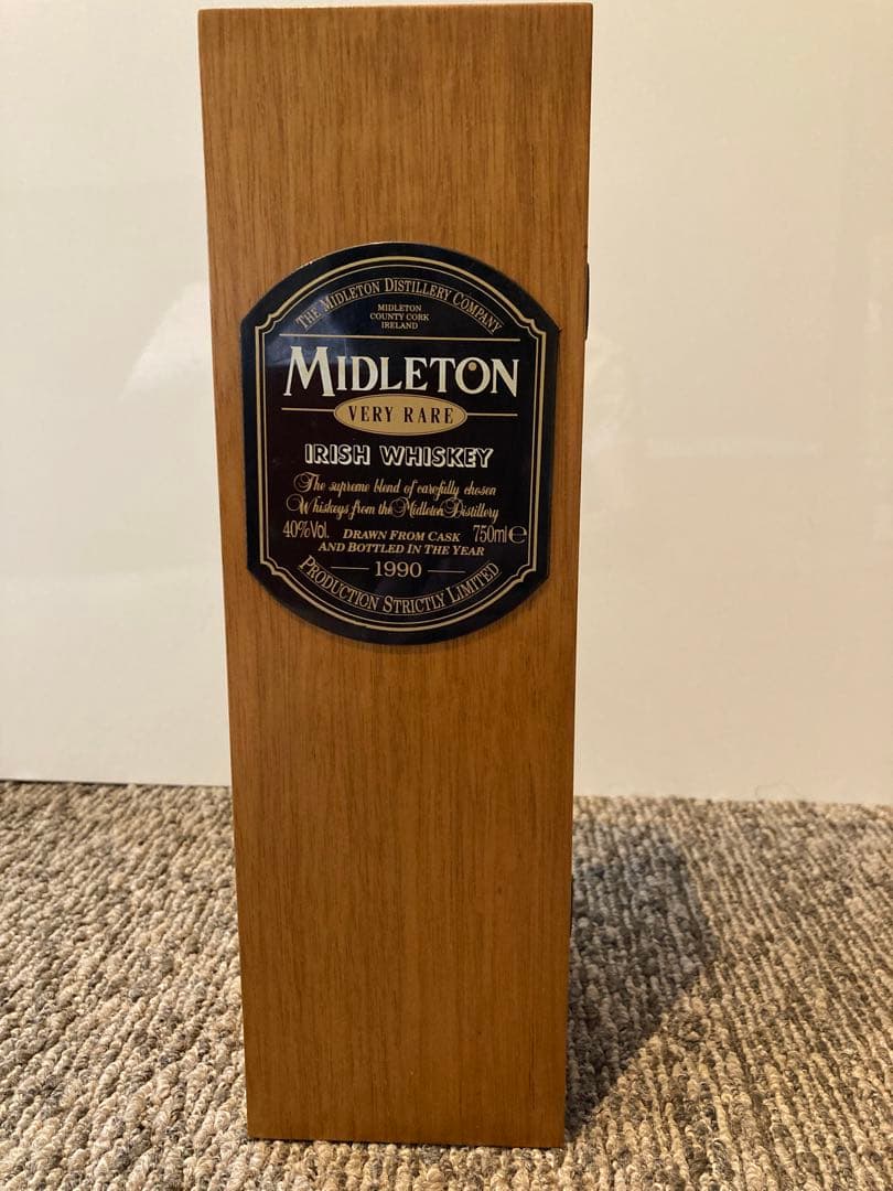 MIDLETON VERY RARE 1990 木製ケース（瓶はありません）