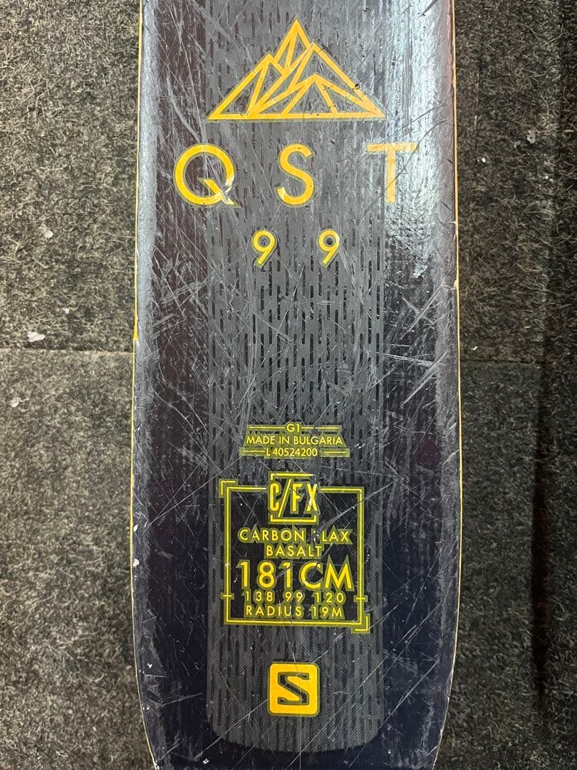 スキー板　SALOMON QST99 181cm