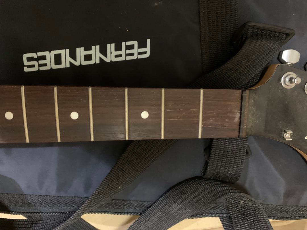 catcakemix様フェルナンデス　ギター　ZO-3 ジャンク　ソフトケース付