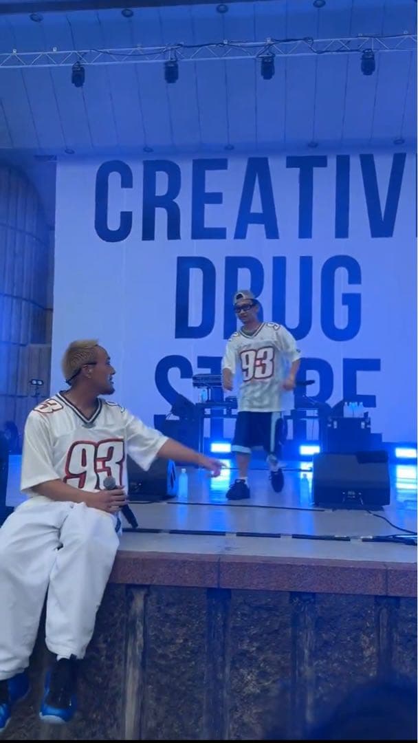 クリエイティブドラックストア　限定　サイズL メンバー着用シャツ